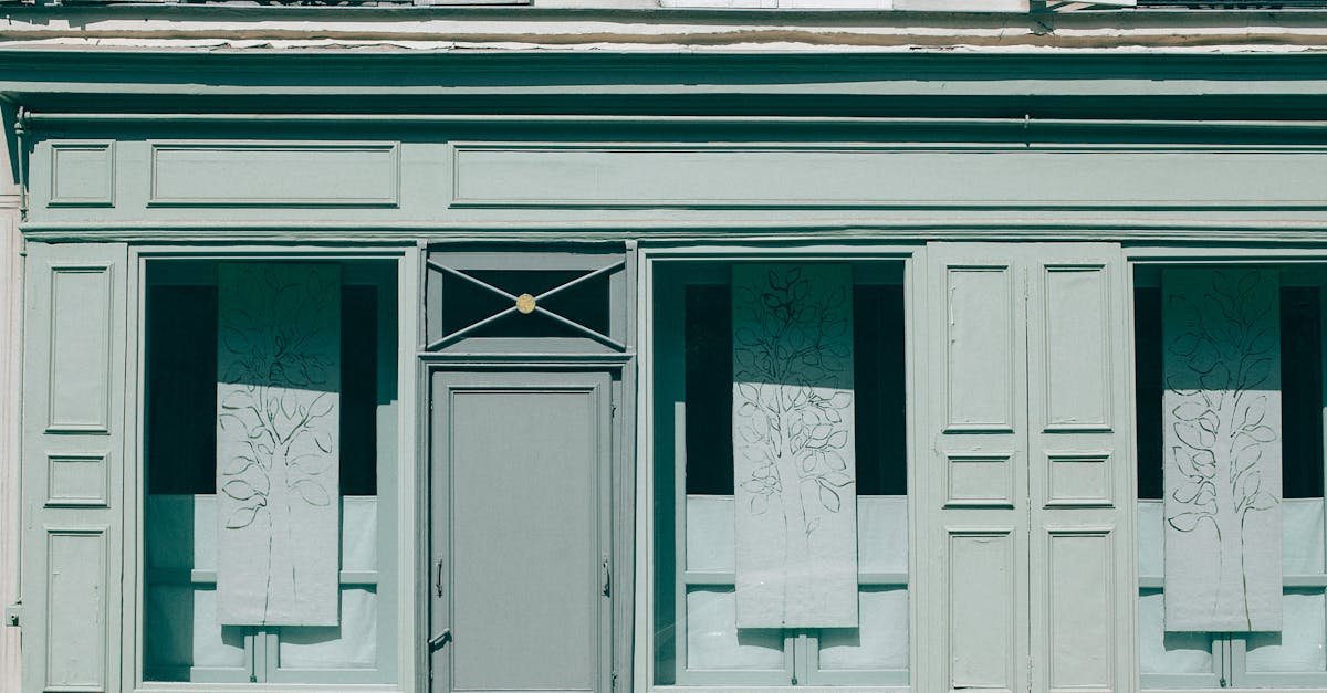 rénovation de façade : redonnez vie à votre bâtiment grâce à des techniques modernes et esthétiques. améliorez l'isolation, la protection et l'apparence de votre maison avec nos services de rénovation professionnelle.